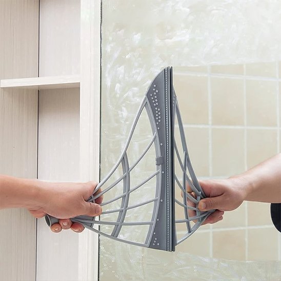 Raclette pour sol nettoie vitres