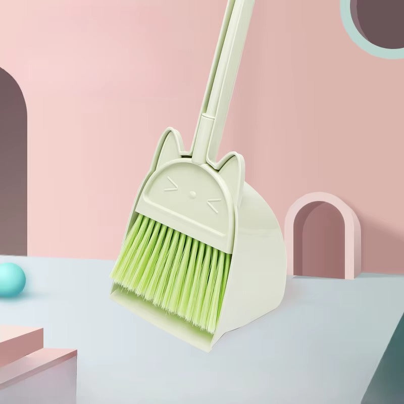 Pelle balayette nettoyage enfant vert