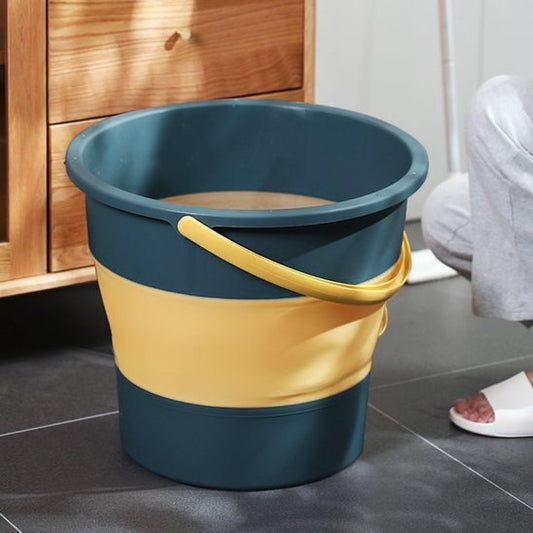 Seau pliable FlexiSeau pratique pour nettoyage