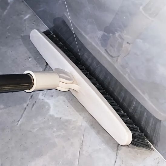 balai brosse nettoie coins sols