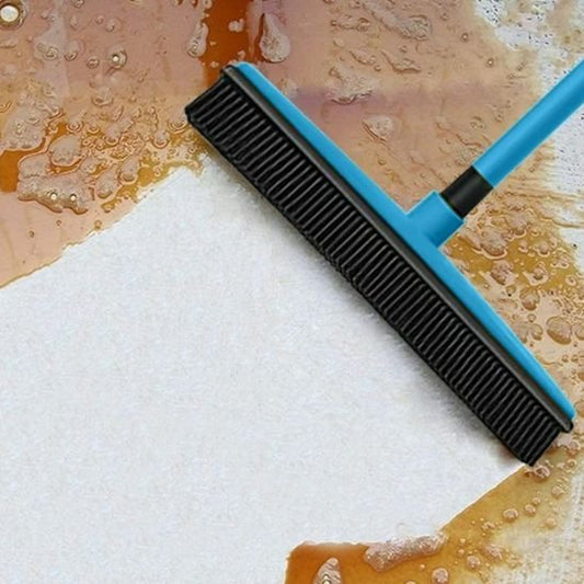 Balai raclette nettoie sol humide