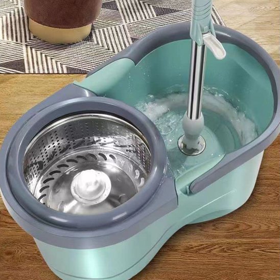 balai serpillère​ CleanPro simple utilisation avec seau 