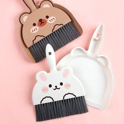 pack pelle et balayette forme ours