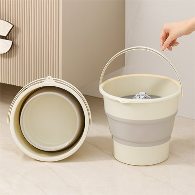 Seaux pliables gain place