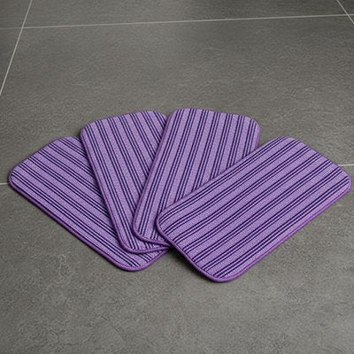 Serpilleres microfibres violet par terre 